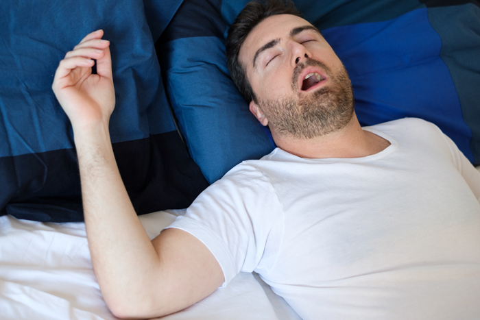 A apnéia obstrutiva do sono pode ser agravada pelo excesso de peso corporal